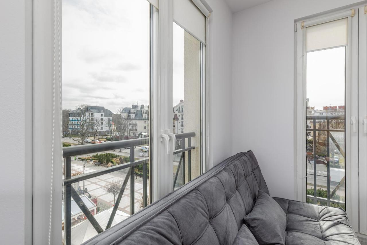 Penthouse Baltic Park By Renters Prestige Apartment